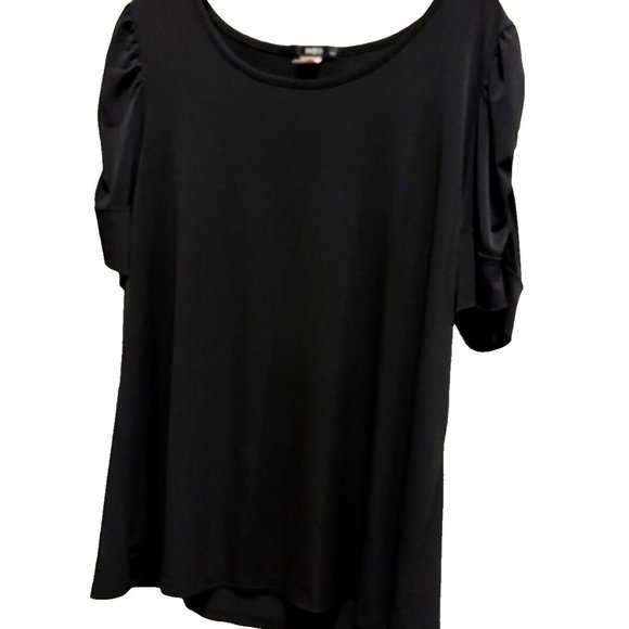 ING Ruched Short Sleeves, Round Neck Pullover Black Top, sz 1X - Picture 1 of 5